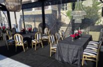 crno bijela stolica za najam